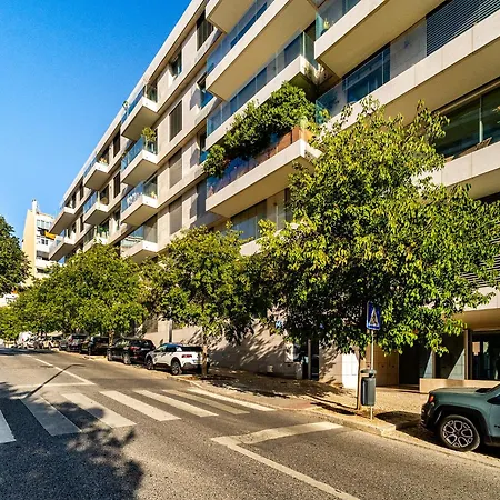 Whome Gem Close To Amoreiras And Rossio