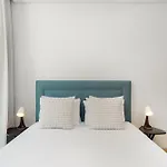 Whome Gem Close To Amoreiras And Rossio Lisboa