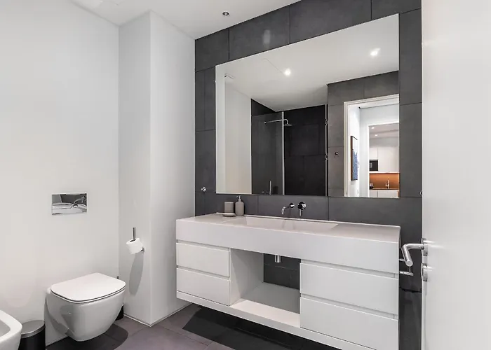 Whome Gem Close To Amoreiras And Rossio * Lisboa